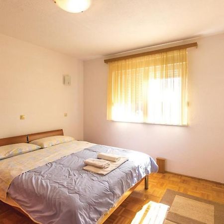 Apartment Begić Makarska Bagian luar foto